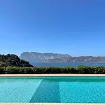 Apartamento Punta Est - Quadri Antares Giardino & Piscina *