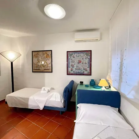 Punta Est - Quadri Antares Giardino&piscina Capo Coda Cavallo